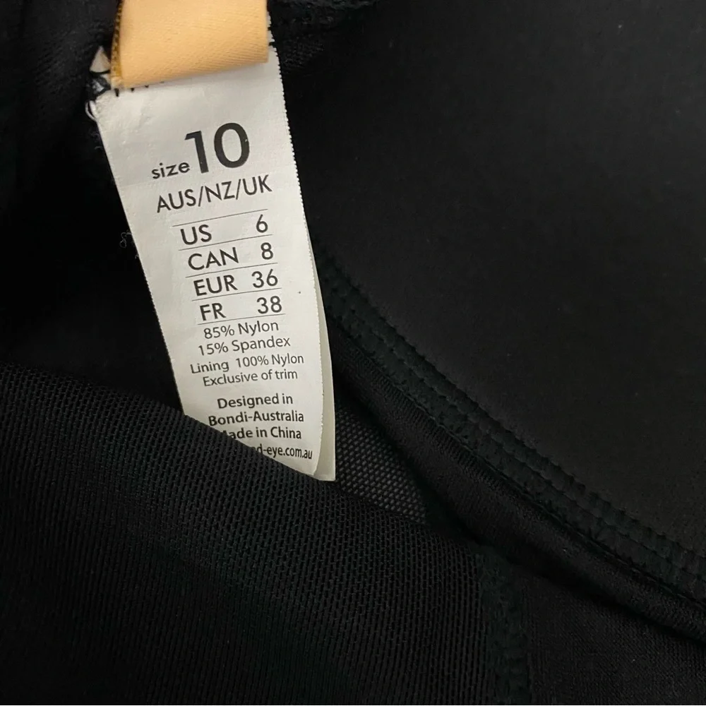 bond-eye Australia Zip Racer Back Mesh Sail Affair Swimsuit Black High Neck Sz 6